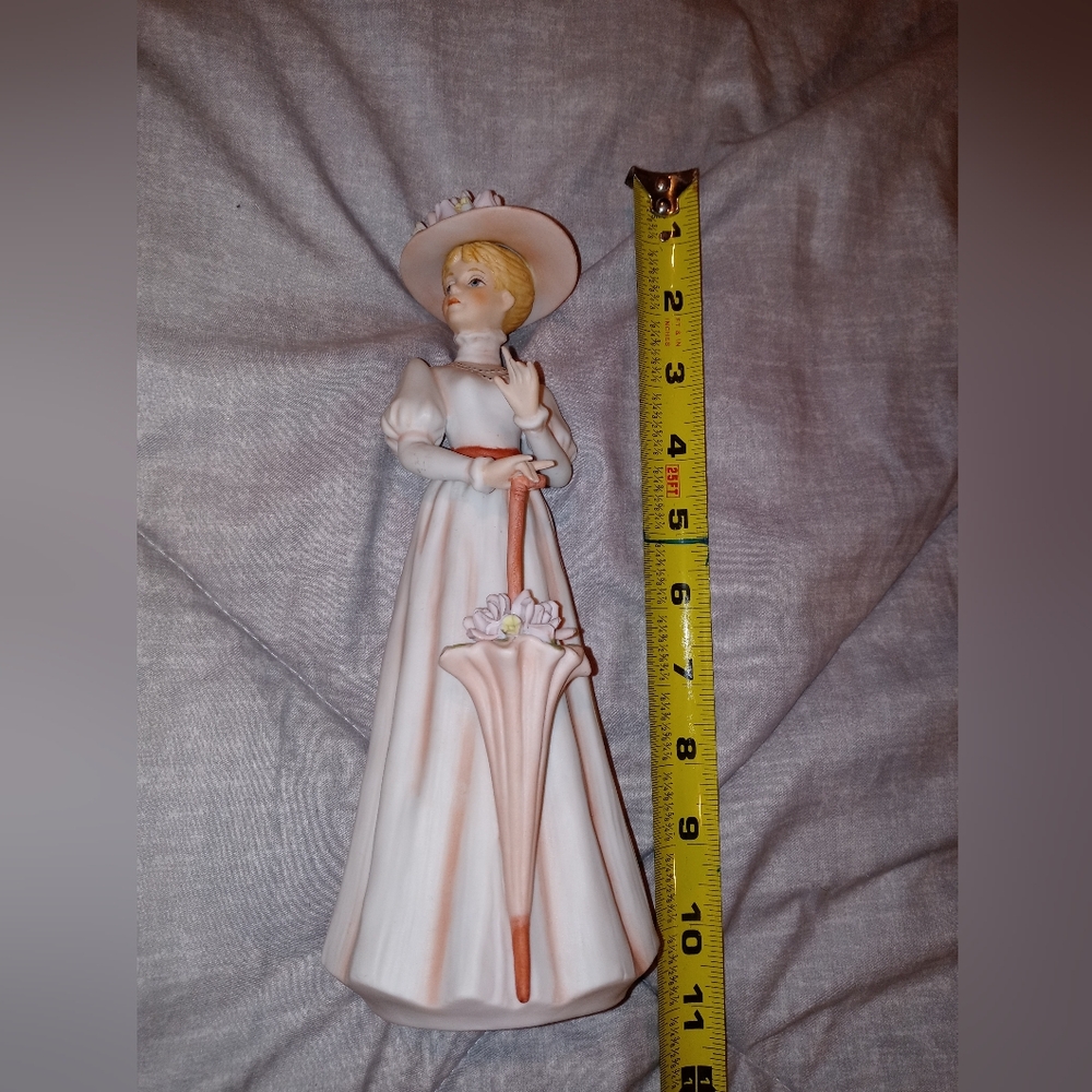 Enesco Beautiful Lady Fine Porcelain Figurine